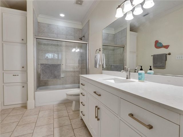 9265 Wren Lane, Bellville, TX 77418