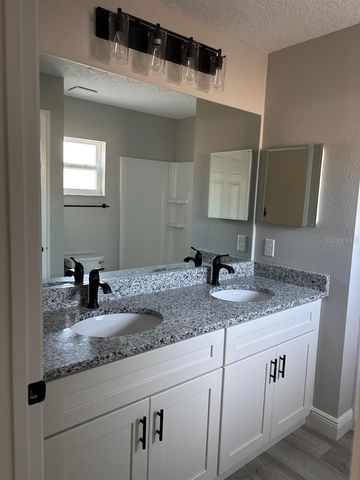 9175 N COMMODORE DRIVE, Dunnellon, FL 34434