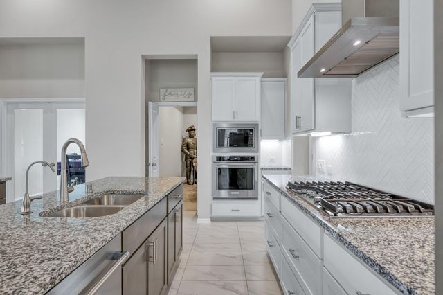 32335 Noble Creek Drive, Conroe, TX 77385