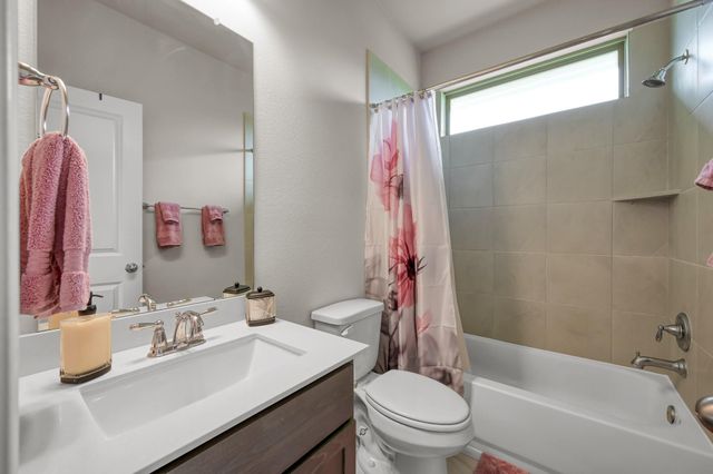 32335 Noble Creek Drive, Conroe, TX 77385