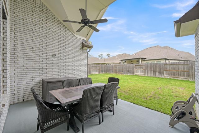 32335 Noble Creek Drive, Conroe, TX 77385