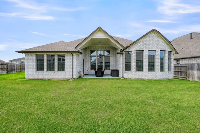 32335 Noble Creek Drive, Conroe, TX 77385