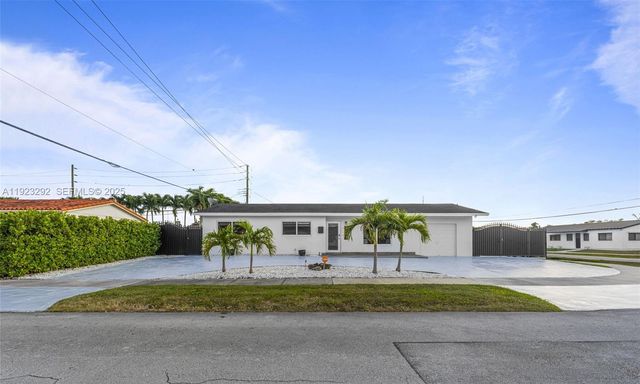 12842 SW 20th St, Miami, FL 33175