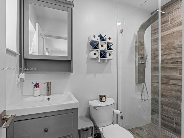 12842 SW 20th St, Miami, FL 33175