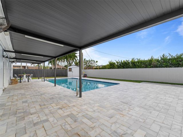 12842 SW 20th St, Miami, FL 33175