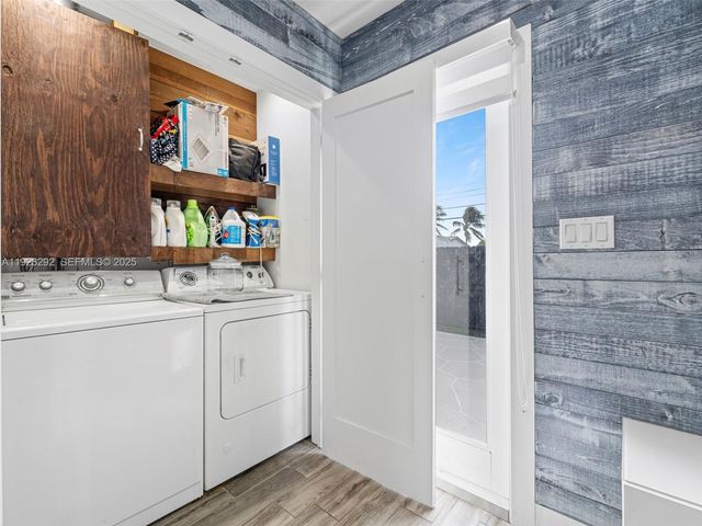 12842 SW 20th St, Miami, FL 33175