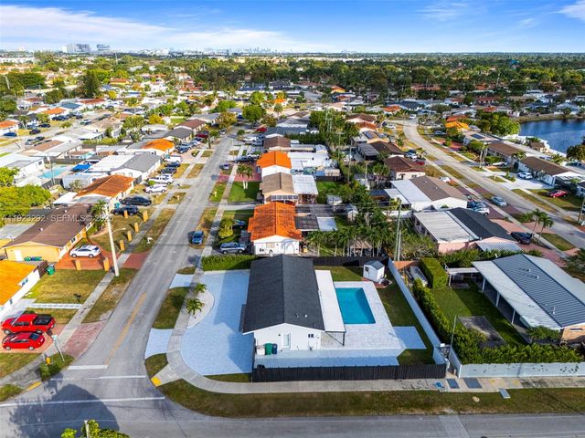 12842 SW 20th St, Miami, FL 33175