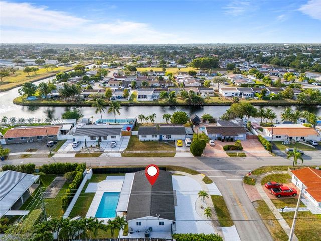 12842 SW 20th St, Miami, FL 33175