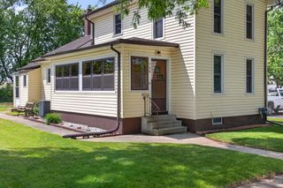 709 Detroit Street, Jackson, MI 49201