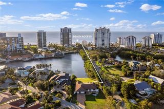 319 Pirates Bight, Naples, FL 34103