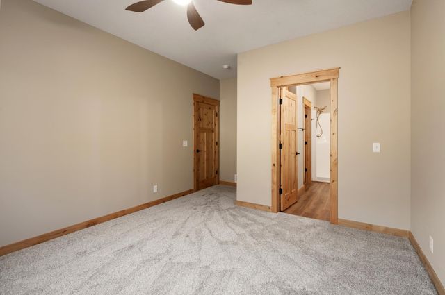 1093 Legend Lane, River Falls, WI 54022