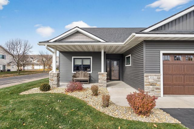 1093 Legend Lane, River Falls, WI 54022