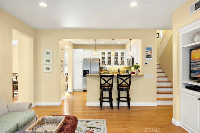 8 Earthen Court, Ladera Ranch, CA 92694