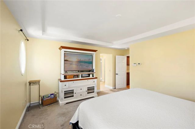 8 Earthen Court, Ladera Ranch, CA 92694