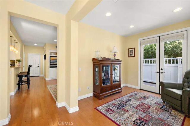 8 Earthen Court, Ladera Ranch, CA 92694