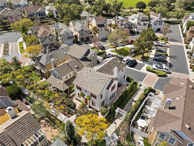 8 Earthen Court, Ladera Ranch, CA 92694