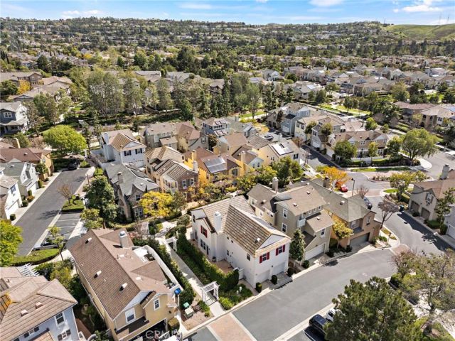 8 Earthen Court, Ladera Ranch, CA 92694