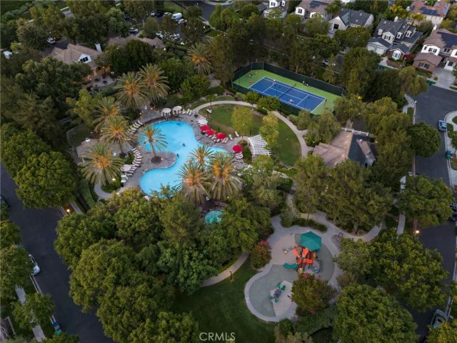 8 Earthen Court, Ladera Ranch, CA 92694