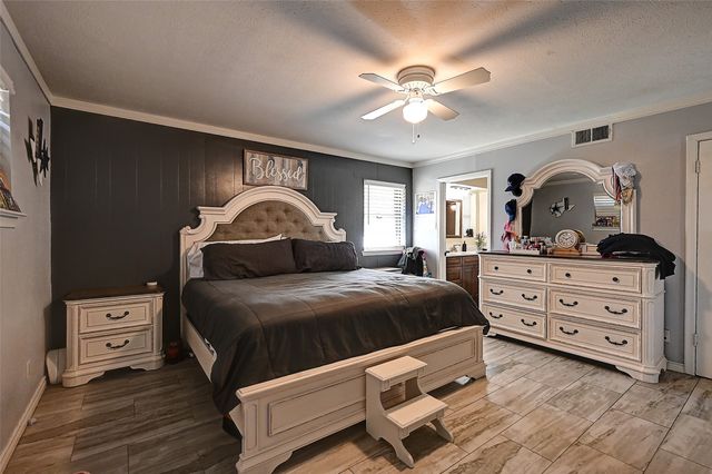 3262 Camelot Drive, Dallas, TX 75229