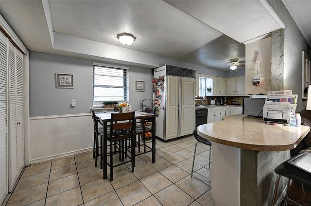 3262 Camelot Drive, Dallas, TX 75229