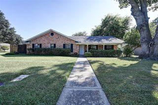 3262 Camelot Drive, Dallas, TX 75229