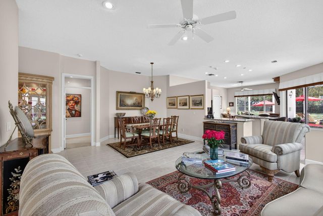 936 Augusta Pointe Drive, Palm Beach Gardens, FL 33418