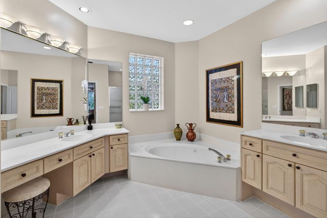 936 Augusta Pointe Drive, Palm Beach Gardens, FL 33418