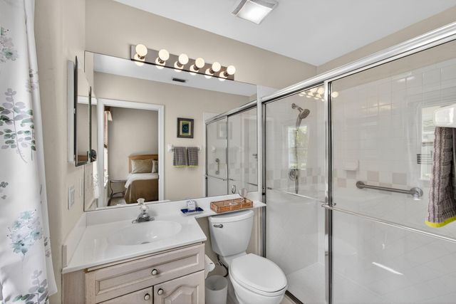 936 Augusta Pointe Drive, Palm Beach Gardens, FL 33418