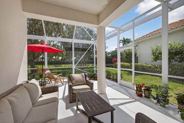 936 Augusta Pointe Drive, Palm Beach Gardens, FL 33418