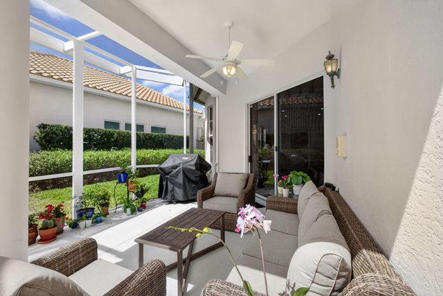 936 Augusta Pointe Drive, Palm Beach Gardens, FL 33418