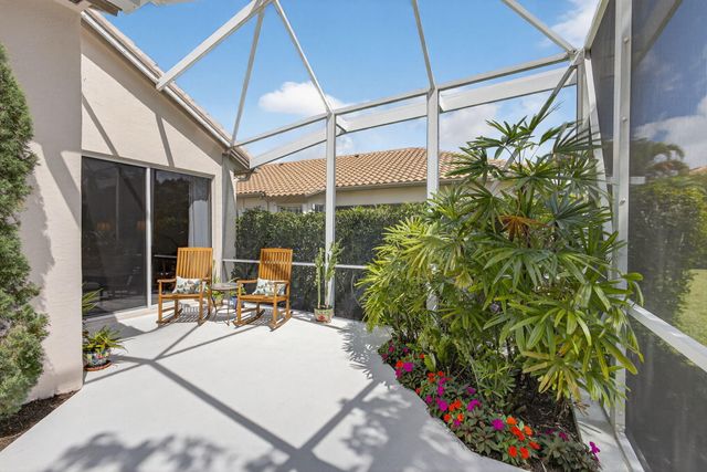 936 Augusta Pointe Drive, Palm Beach Gardens, FL 33418