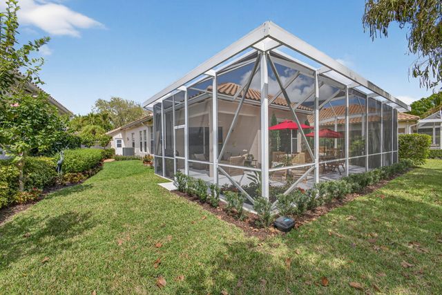 936 Augusta Pointe Drive, Palm Beach Gardens, FL 33418