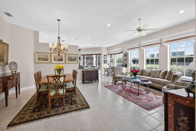 936 Augusta Pointe Drive, Palm Beach Gardens, FL 33418