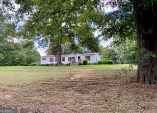 454 Felton Wood Road, Byron, GA 31008