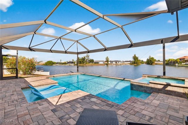 1219 NW 20th PL, Cape Coral, FL 33993