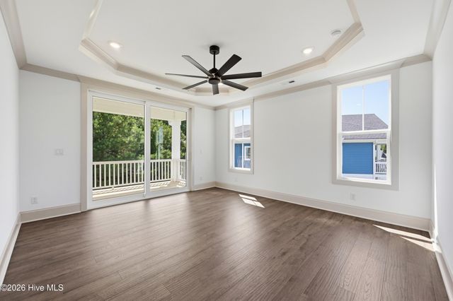 611 Moss Lake Lane, Holly Ridge, NC 28445