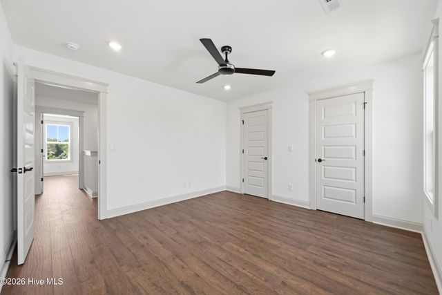 611 Moss Lake Lane, Holly Ridge, NC 28445