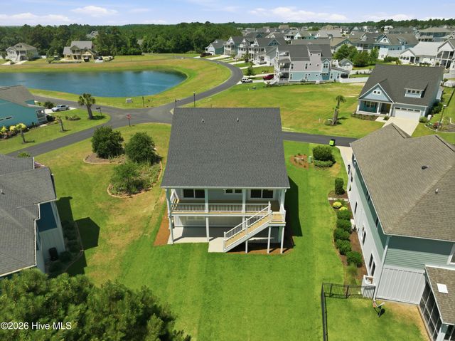 611 Moss Lake Lane, Holly Ridge, NC 28445