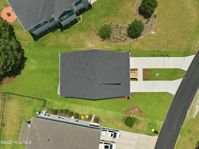 611 Moss Lake Lane, Holly Ridge, NC 28445