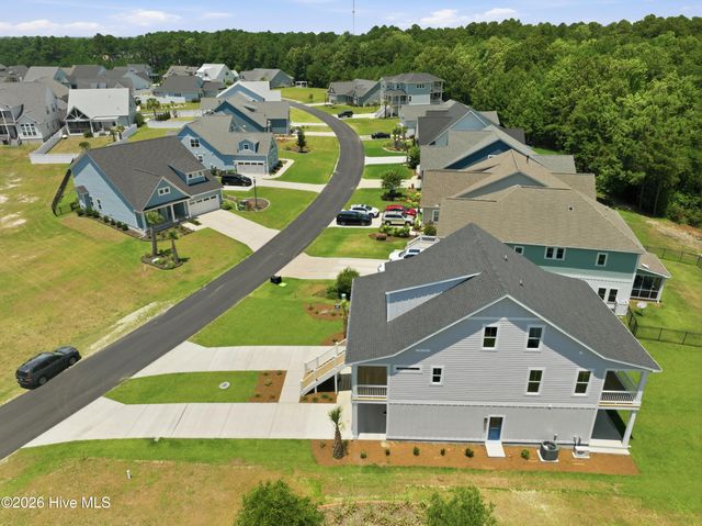 611 Moss Lake Lane, Holly Ridge, NC 28445