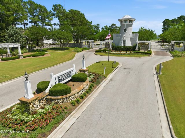 611 Moss Lake Lane, Holly Ridge, NC 28445