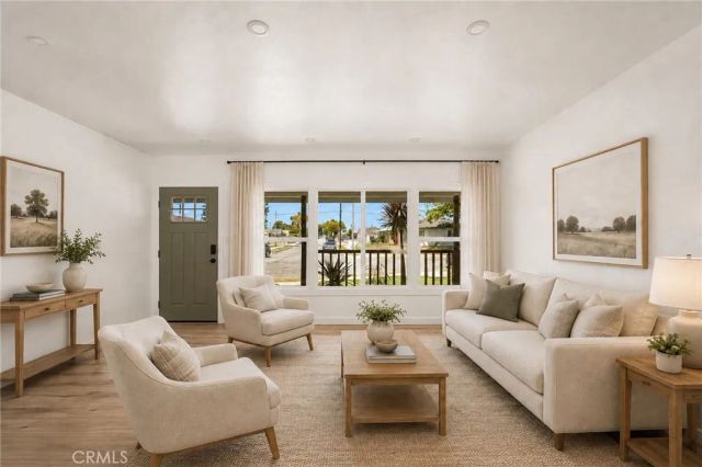 2430 W Bennett, Compton, CA 90220