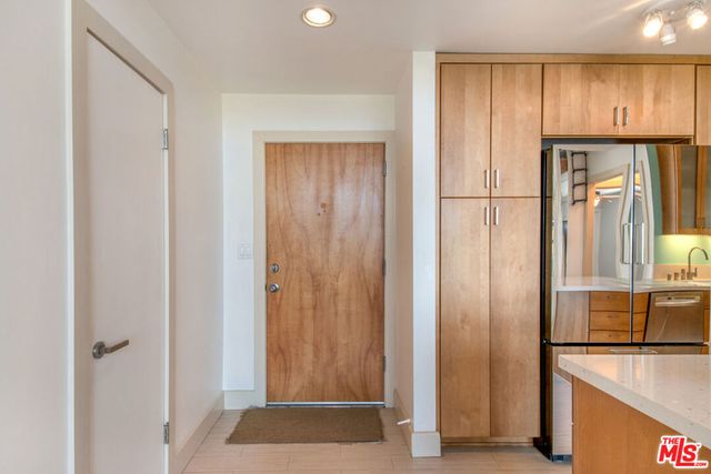 2221 Ocean Avenue 308, Santa Monica, CA 90405