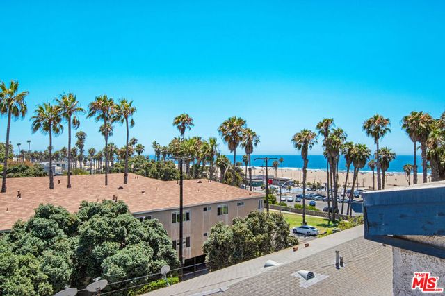 2221 Ocean Avenue 308, Santa Monica, CA 90405