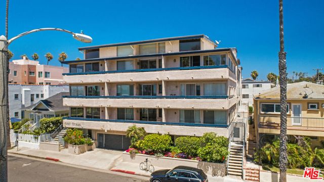 2221 Ocean Avenue 308, Santa Monica, CA 90405