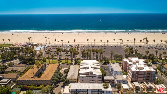 2221 Ocean Avenue 308, Santa Monica, CA 90405