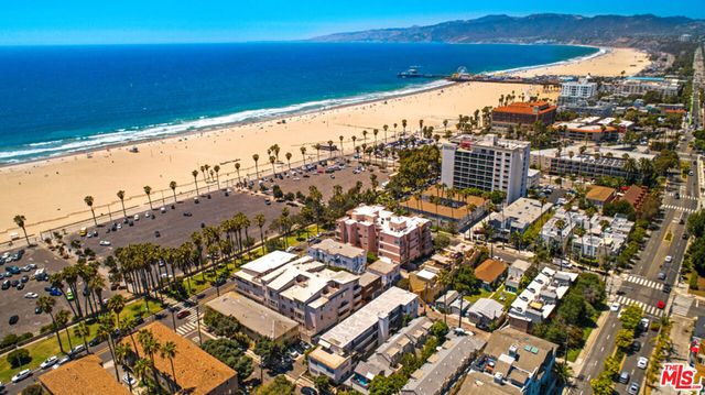 2221 Ocean Avenue 308, Santa Monica, CA 90405