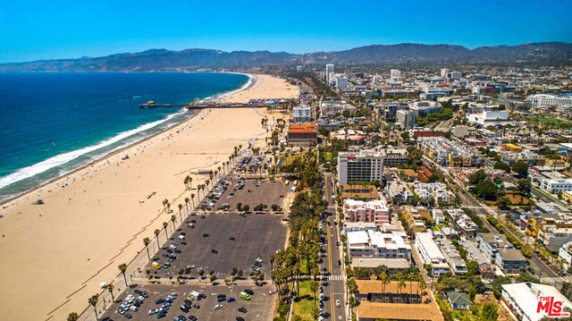 2221 Ocean Avenue 308, Santa Monica, CA 90405
