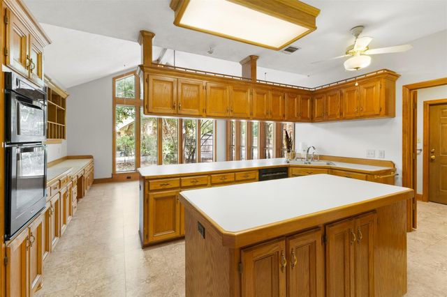 2903 Camille Drive, College Station, TX 77845