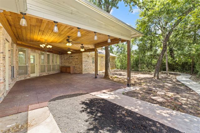 2903 Camille Drive, College Station, TX 77845